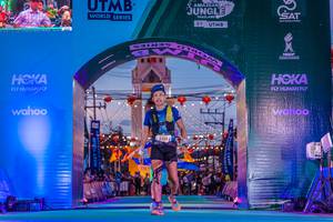 BIB: 3214
                            <button type="button" onclick="openModal(21811146)" class="btn btn-primary btn-sm float-right btn-popup" data-toggle="modal" data-target=".modal-high-quality">
                        <i class="fas fa-shopping-cart"></i> Add to Cart
                    </button>
                                            <button type="button" onclick="isThisMe(21811146, true)" class="btn btn-success btn-sm float-right btn-popup btn-isme hidden" data-toggle="tooltip" data-placement="bottom" title="นี่คือรูปของคุณใช่ไหม คลิกที่นี่เพื่อเอาเข้าอัลบั้ม">
                        <i class="fas fa-plus"></i> Add to album
                    </button>
                    <button type="button" onclick="isThisMe(21811146, false)" class="btn btn-warning btn-sm float-right btn-popup btn-isnotme hidden">
                        <i class="fas fa-ban"></i> Remove from album
                    </button>